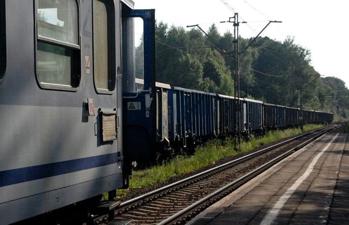 Otwarto oferty w przetargu na remont fragmentów linii 274