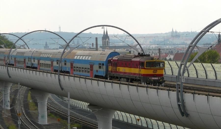 PKP Intercity wypożyczy 7 lokomotyw spalinowych