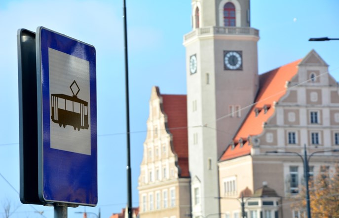 Olsztyn uczy kierowców jak żyć z tramwajami