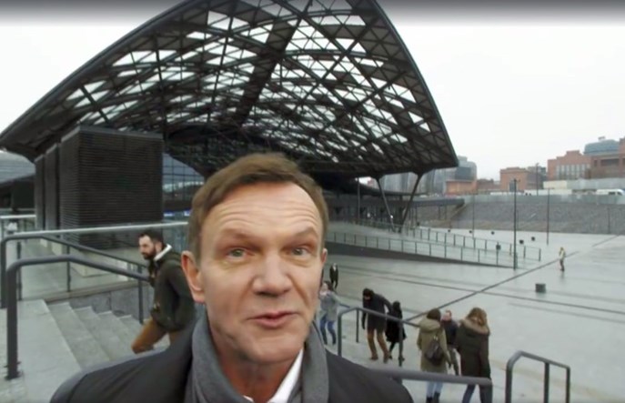 „Łódź, ku...". Pazura w nowej reklamie Łodzi na Fabrycznej