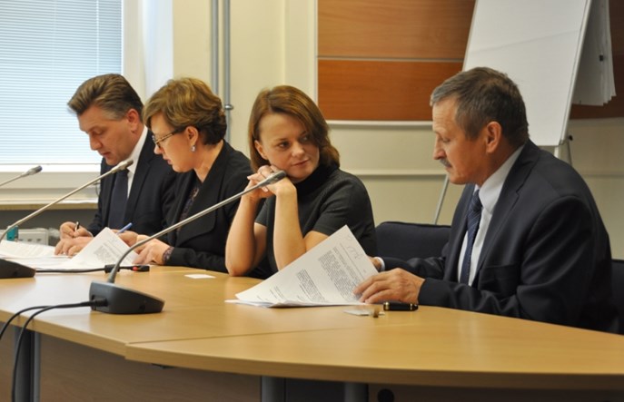 Ministerstwo Rozwoju dofinansuje Innowacyjne Centrum Badań i Rozwoju Pesy