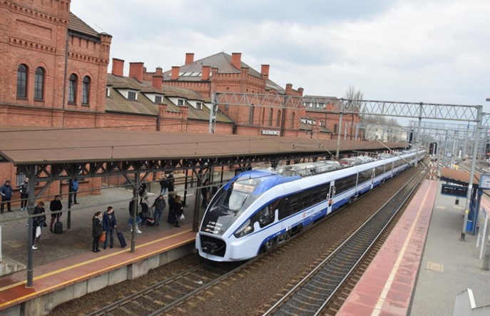 Kontrowersje wokół dotowania pociągów do Łodzi w nowym Planie Transportowym