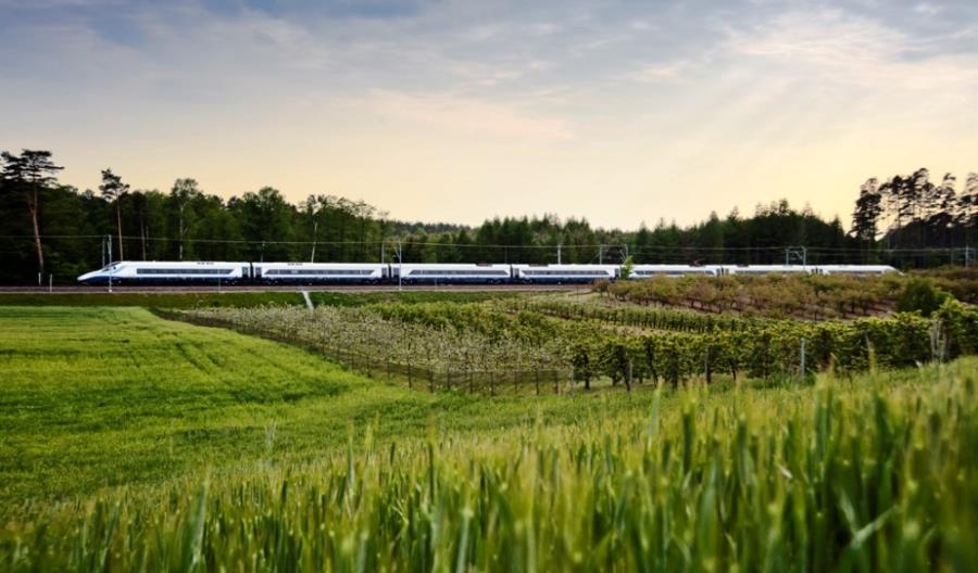 Dodatkowe pociągi na majówkę od PKP Intercity Dodatkowe pociągi na majówkę od PKP Intercity