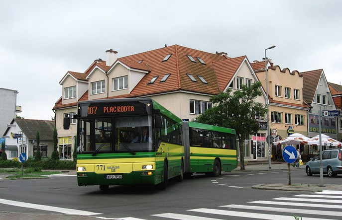 Cztery hybrydy dla Szczecińsko-Polickiego Przedsiębiorstwa Komunikacyjnego