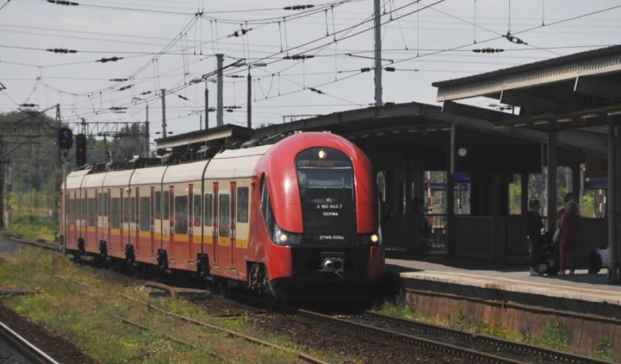 SKM Warszawa: 25 mln pasażerów w 2015 roku