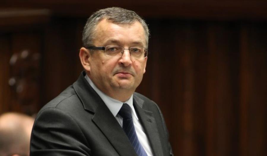Adamczyk zapowiada remanent w ministerstwie i PKP