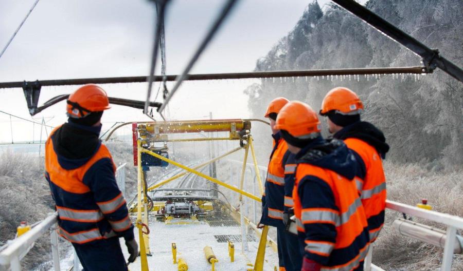 PKP Energetyka: Zapewnimy odpowiednie utrzymanie sieci trakcyjnej