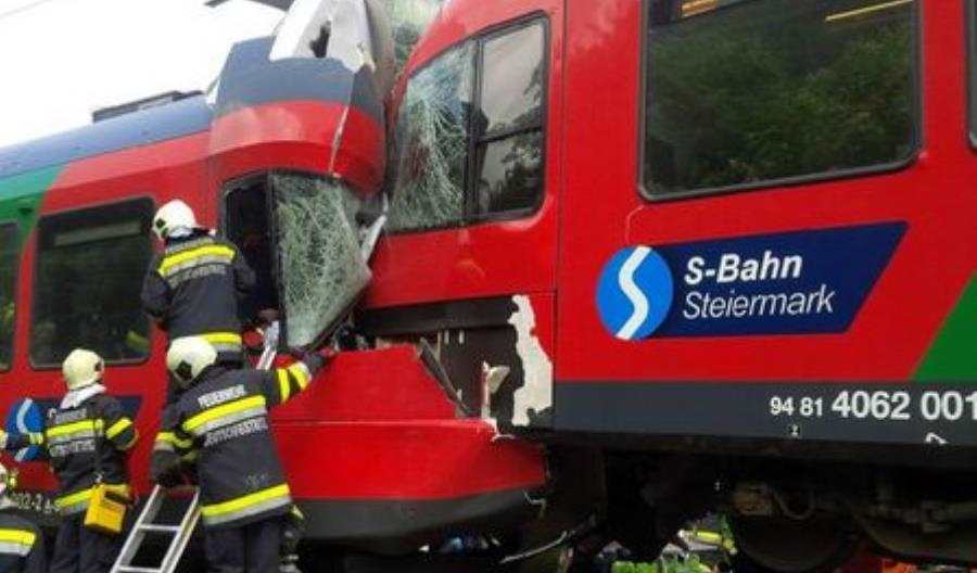 Zderzenie pociągów w Austrii. Wielu rannych