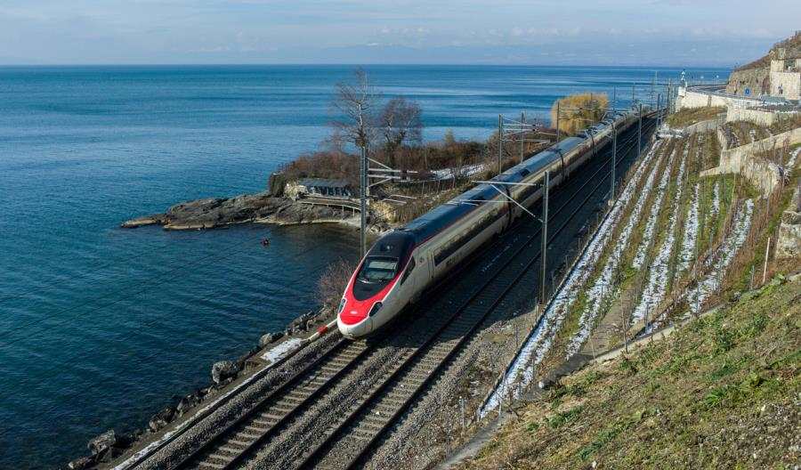 Alstom dostarczy cztery dodatkowe pociągi Pendolino dla SBB