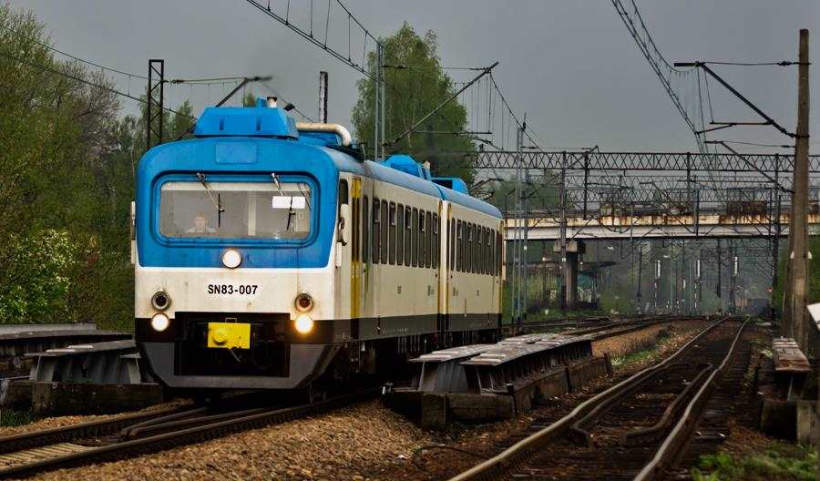 Koleje Śląskie nie wożą pasażerów, bo brakuje pieniędzy