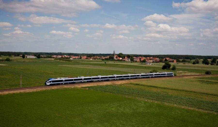 PKP kupi kolejne Darty z pieniędzy za PKP Energetykę?
