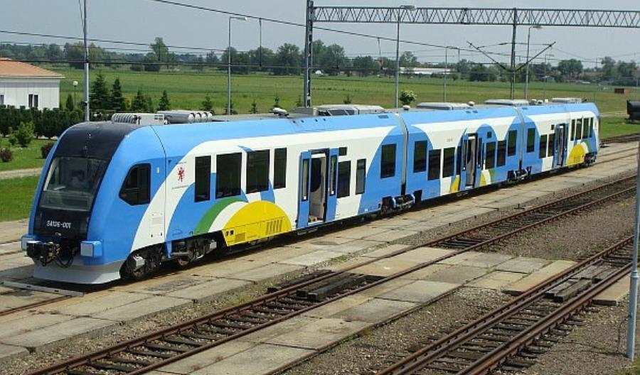 Smerfem w drzewo