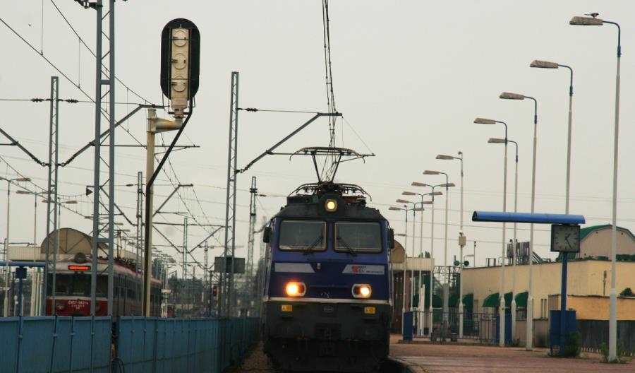 Łódź – Warszawa: Koniec zamieszania z biletami Intercity w KM
