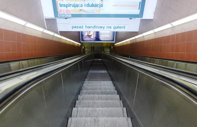Metro: Schody długo nieruchome