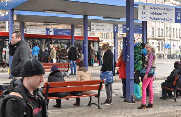 Śląska Karta Usług Publicznych ruszy po wakacjach 