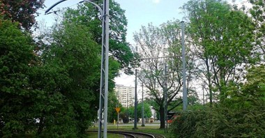 Warszawa: Historyczna infrastruktura. Zaskakujący powrót starych wysięgników