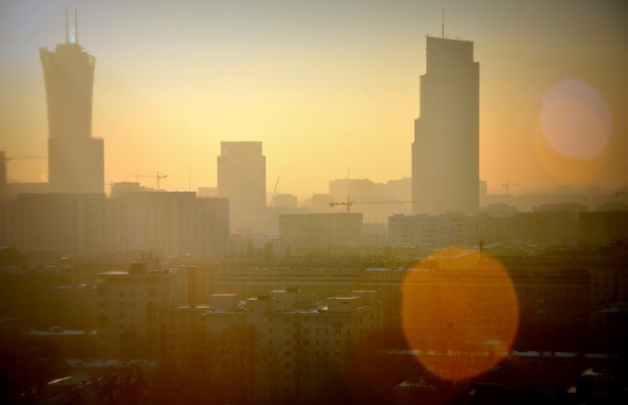 Skąd się bierze smog i jak bardzo winne są auta?