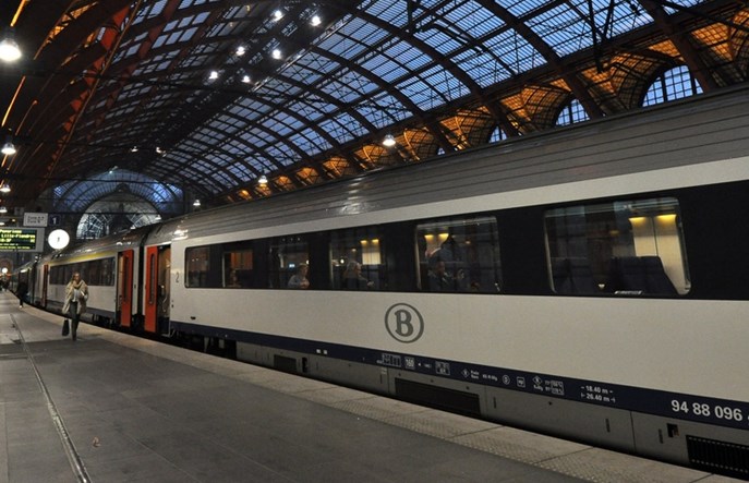 Katastrofa kolejowa w Belgii. Nie żyją trzy osoby