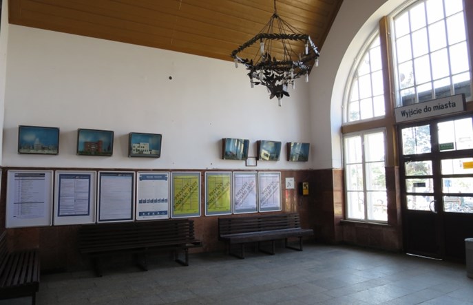 Porozmawiaj na temat dworca w Sochaczewie i Lednogórze