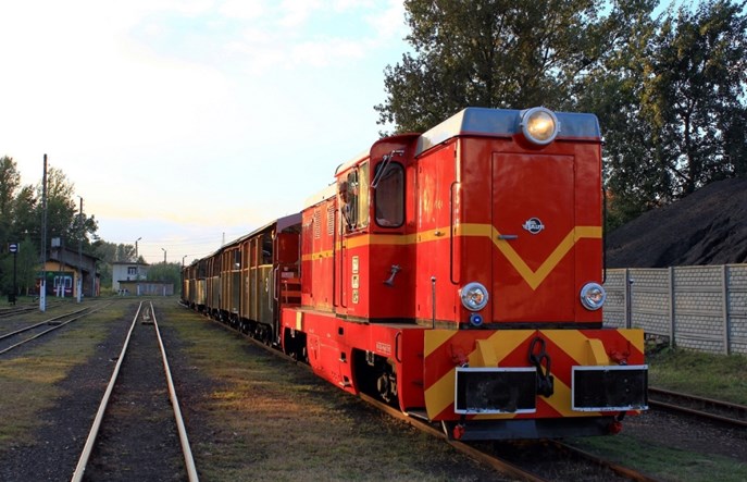 Srebrny pociąg Kolei Śląskich i GKW