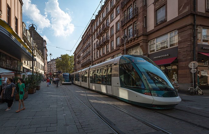 Transport publiczny przyszłości. Czego można nauczyć się od Ubera?