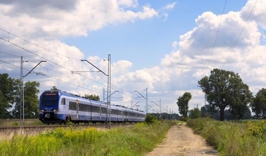 Nowe pociągi tak naprawdę kupuje pasażer Nowe pociągi tak naprawdę kupuje pasażer