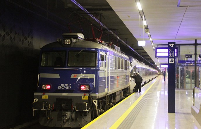 Nie wszystkie pociągi PKP Intercity docierają na Łódź Fabryczną