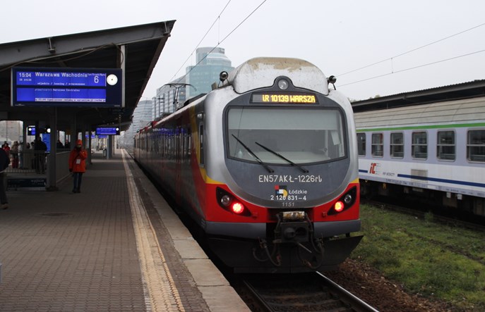 Powstanie aglomeracja łódzko-warszawska. To znaczy co?