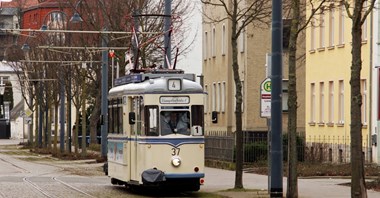 Naumburg: Tramwaj – transport czy turystyka?