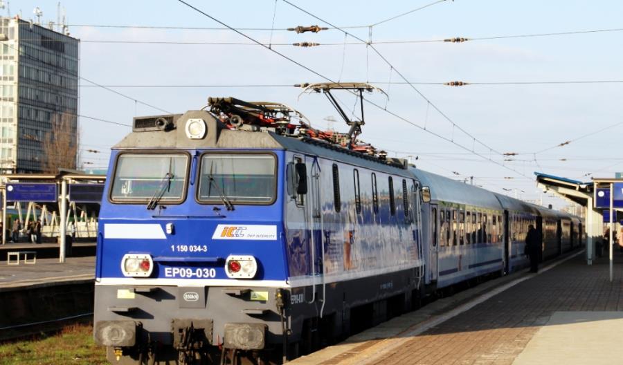Łódź – Warszawa: Co z ulgami ustawowymi? Łódź – Warszawa: Co z ulgami ustawowymi?
