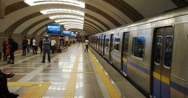 Ałmaty: Zawieszenie tramwajów, rozbudowa metra