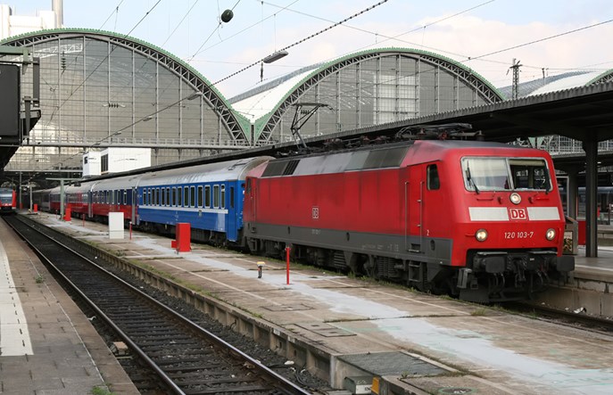 Pociąg EN Jan Kiepura będzie kursował tylko do grudnia