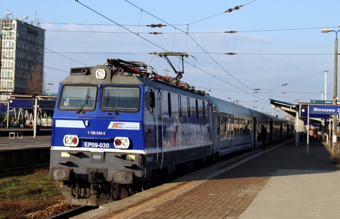 Trudno zrozumieć rezygnację z przesyłek konduktorskich