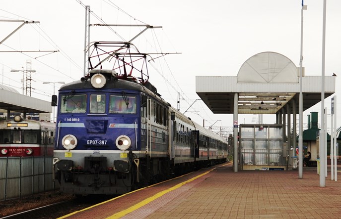 MIB: Tylko kilka kursów Łódź – Warszawa jest rentownych