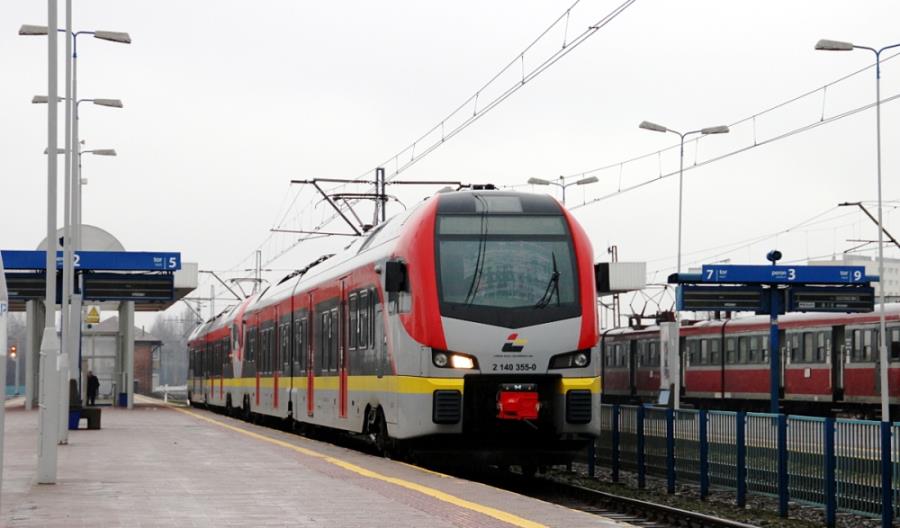 Łódź: Miesiąc utrudnień na linii do Kutna Łódź: Miesiąc utrudnień na linii do Kutna
