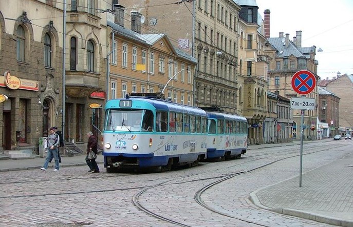 Z kartą warszawiaka taniej, z kartą ryżanina czasem za darmo