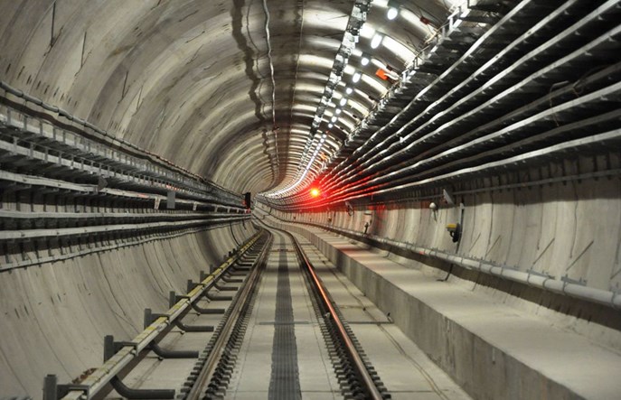 Metro: Konkurs na projekty stacji znacznie wydłużony
