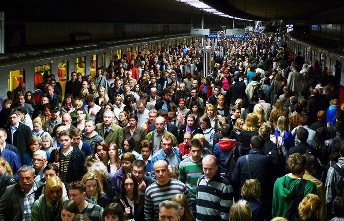 Warszawa: Spadła liczba pasażerów komunikacji miejskiej?