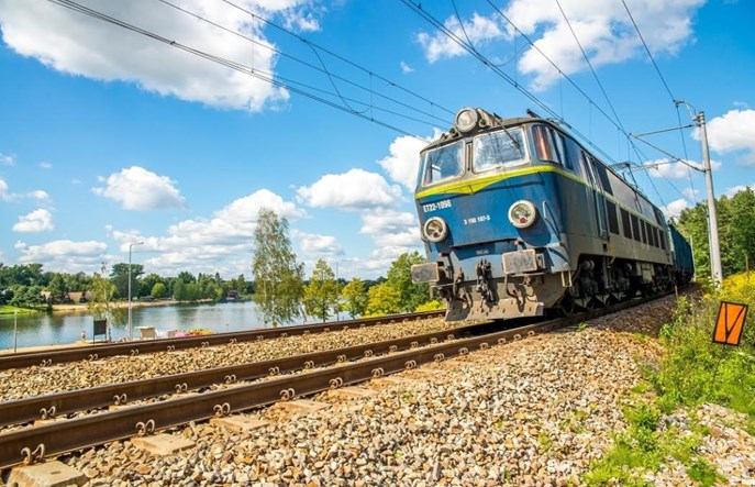 Skanska ma dwa nowe kontrakty z PKP PLK za prawie 150 mln zł 