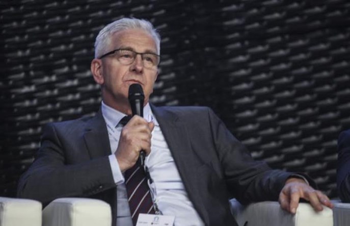 Andrzej Wach rezygnuje z członkostwa w RN PKP Cargo