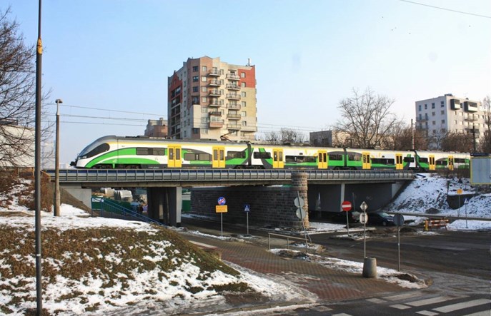 Remont linii obwodowej. Warszawa do PKP PLK: Braki w przygotowaniach, groźba paraliżu