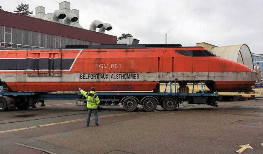 Zamówienie rządowe uratuje fabrykę Alstomu w Belfort Zamówienie rządowe uratuje fabrykę Alstomu w Belfort