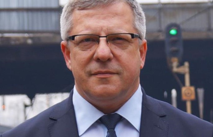 Miętek: Za błędy systemu znów płacą szeregowi pracownicy