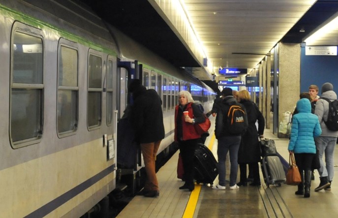 TLK Nida jeździ bez ogrzewania. PKP Intercity „monitoruje” sytuację