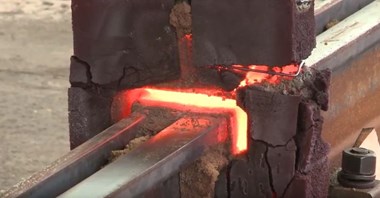 Ogólnopolski pokaz spawania szyn utwardzanych cieplnie voestalpine w Tramwajach Warszawskich