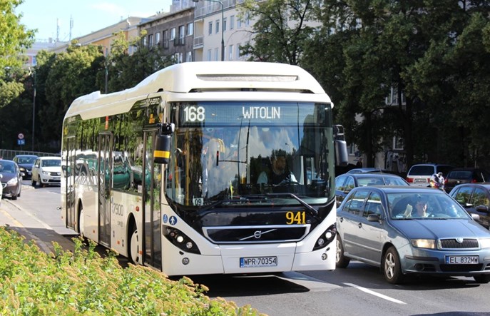 Warszawa. Dwuletnie testy hybrydy od Volvo