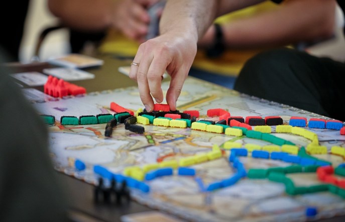 Planszówki w pociągach PKP Intercity