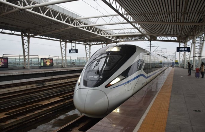 Joint venture Bombardiera wyprodukuje 18 pociągów KDP dla chińskiej kolei