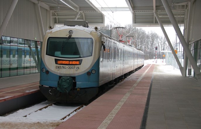 Lubelskie: Puste pociągi na lotnisko