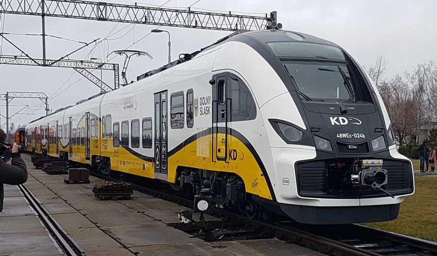 Koleje Dolnośląskie pokazały swojego nowego Elfa 2 [zdjęcia]
